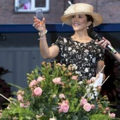 'What A Wonderful World'™ Rosa X 'What A Wonderful World'™ (Buketrose) A-Kvalitet,- Barrods Roser Min. 3 Grene -Plantetorvet p34759 51681 rosa x what a wonderful world buketrose 2ac8